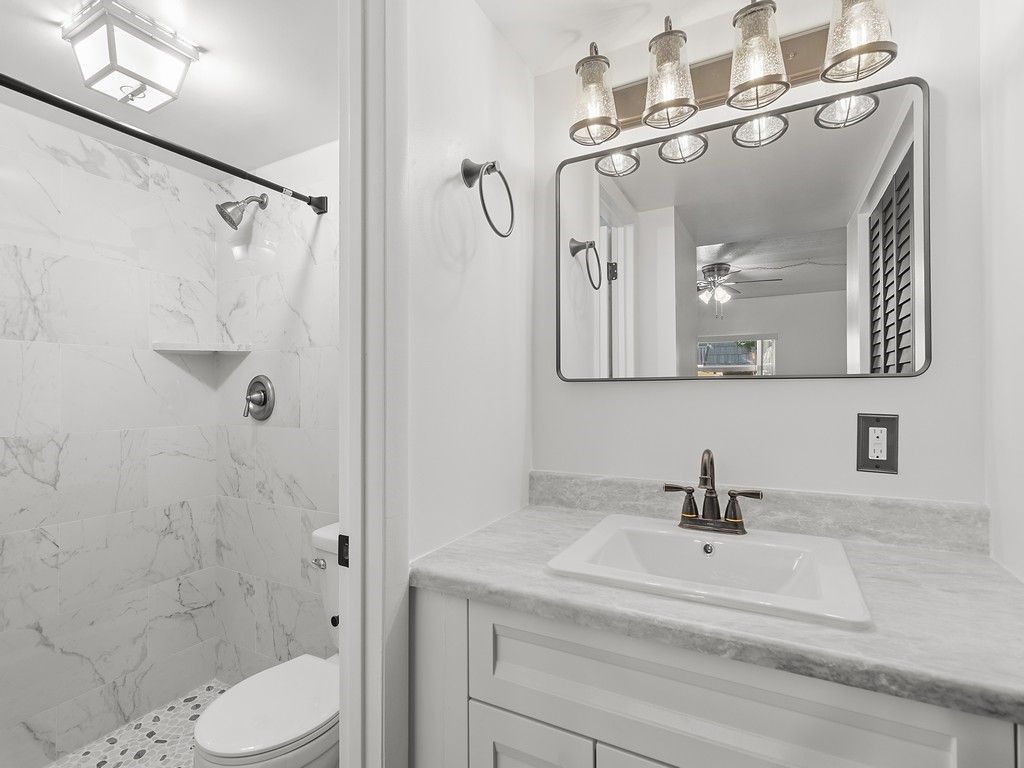 1166 6th Avenue, Unit C5, Vero Beach, FL 32960 Photo