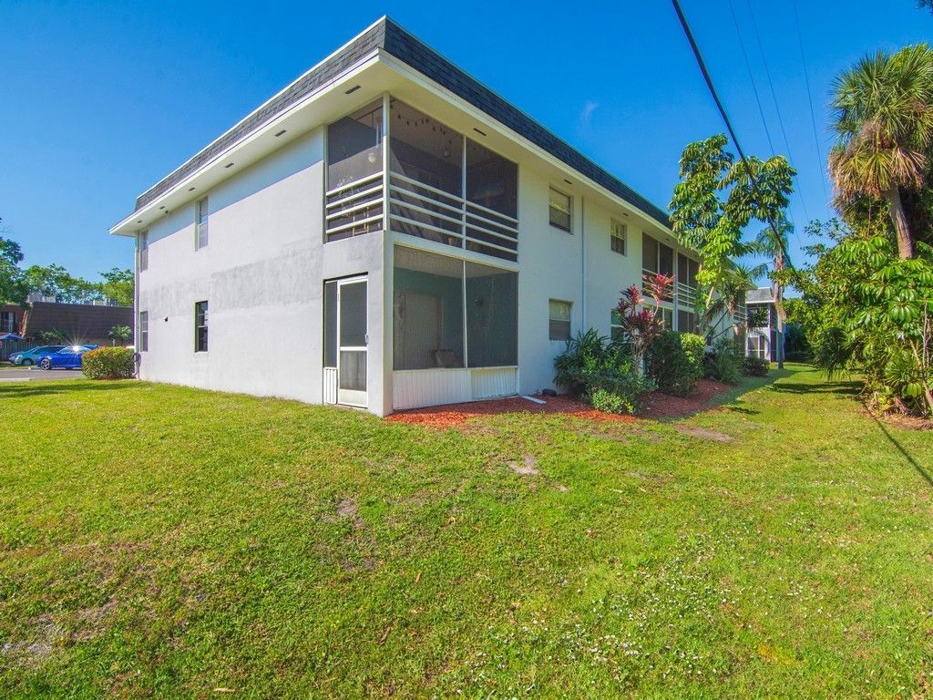 1166 6th Avenue, Unit C5, Vero Beach, FL 32960 Photo