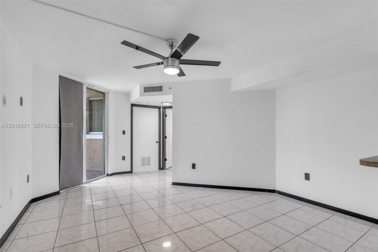 102 SW 6th Ave , Unit 201, Miami, FL 33130 Photo