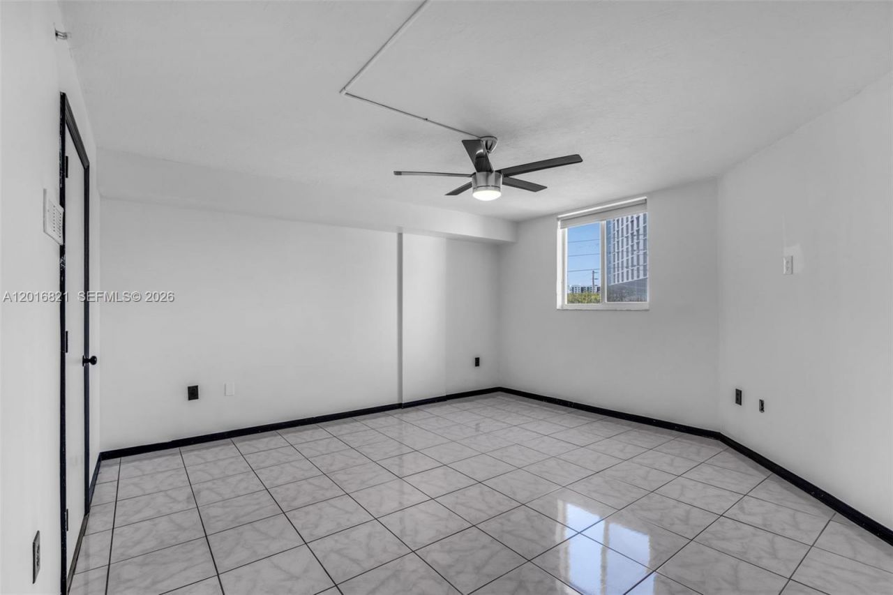102 SW 6th Ave , Unit 201, Miami, FL 33130 Photo