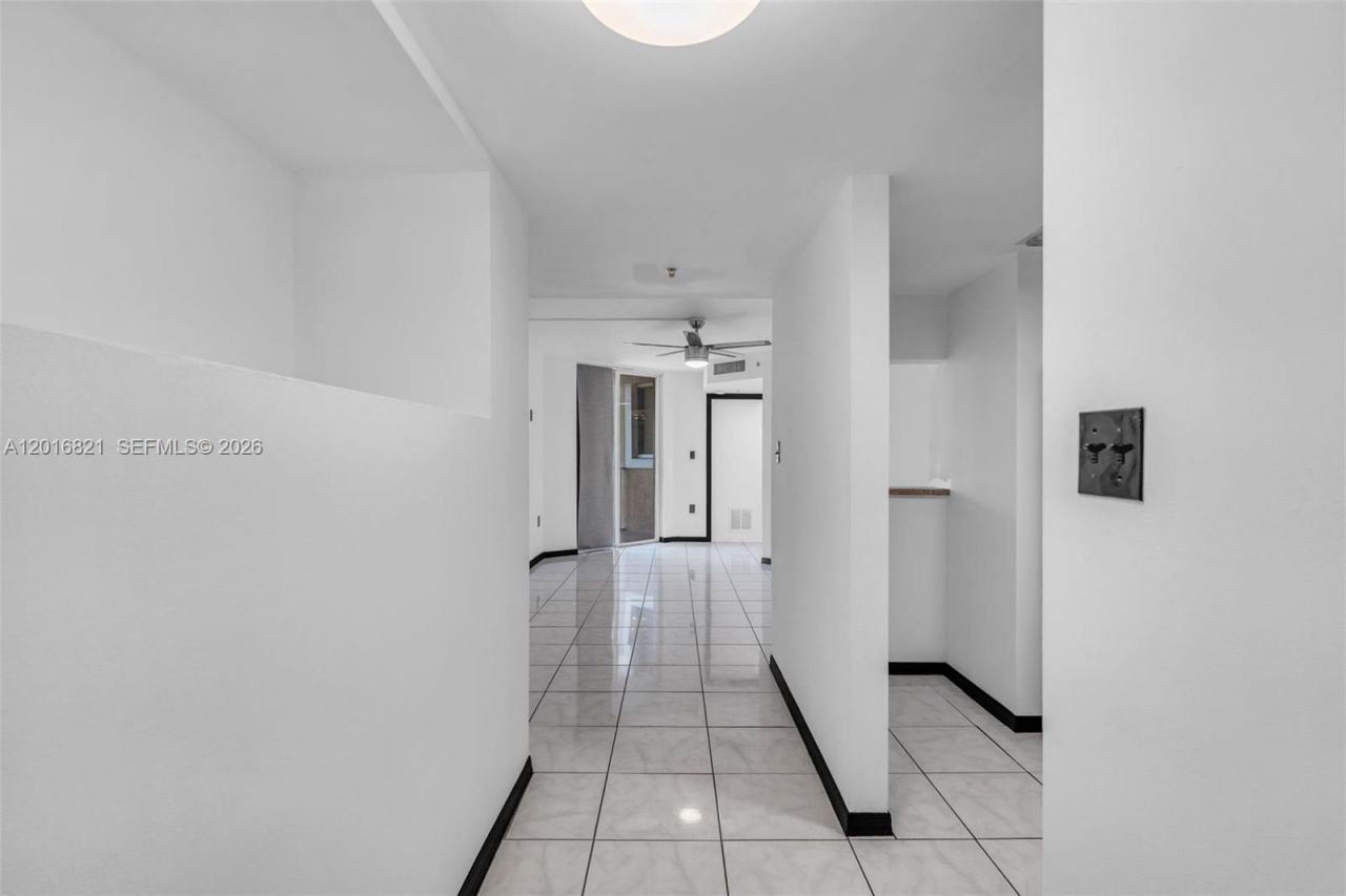 102 SW 6th Ave , Unit 201, Miami, FL 33130 Photo