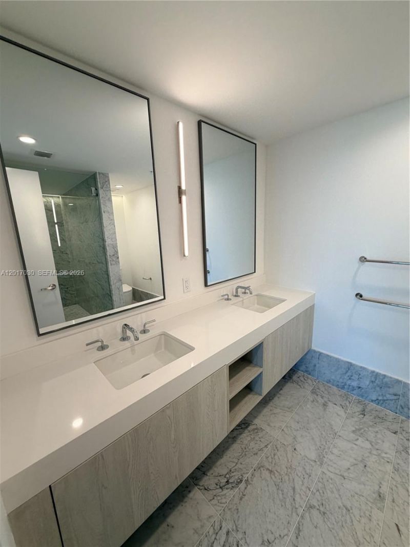 9201 E Bay Harbor Dr , Unit 309, Bay Harbor Islands, FL 33154 Photo