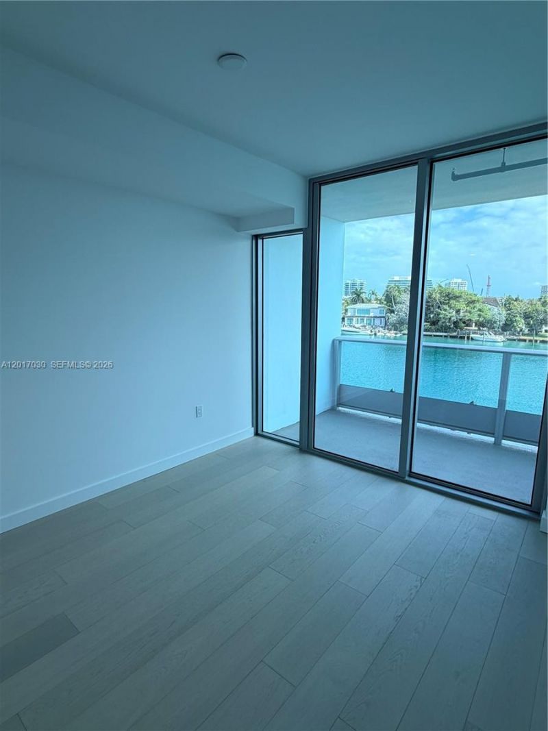 9201 E Bay Harbor Dr , Unit 309, Bay Harbor Islands, FL 33154 Photo