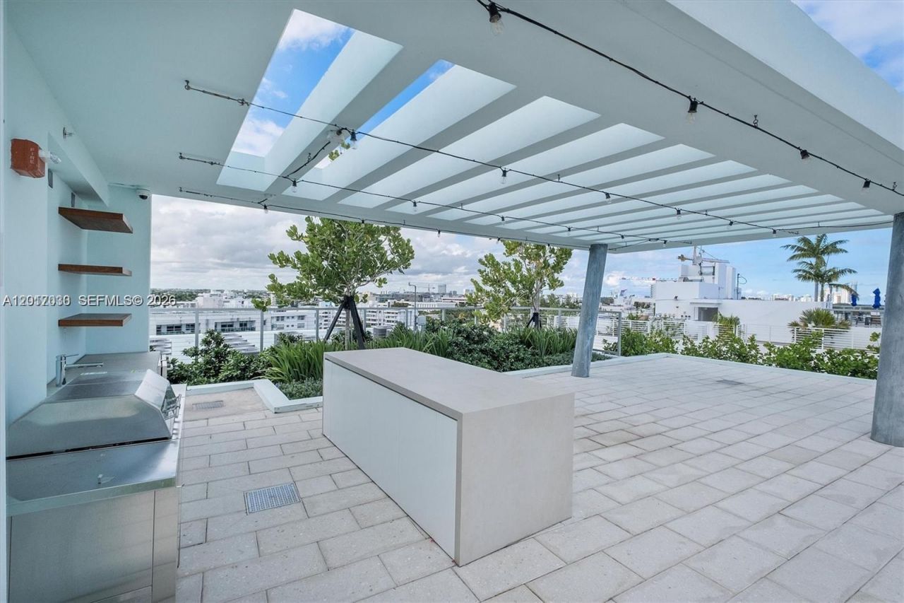 9201 E Bay Harbor Dr , Unit 309, Bay Harbor Islands, FL 33154 Photo