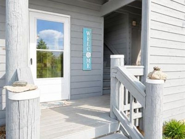 3064 E Midshipman Drive, Au Gres, MI 48703