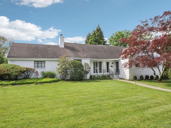 187 Thornbury Road , Scarsdale, NY 10583