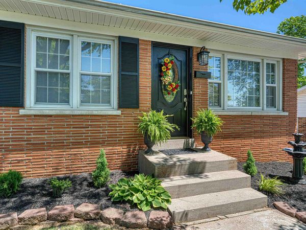 1101 N Helfrich Avenue, Evansville, IN 47720