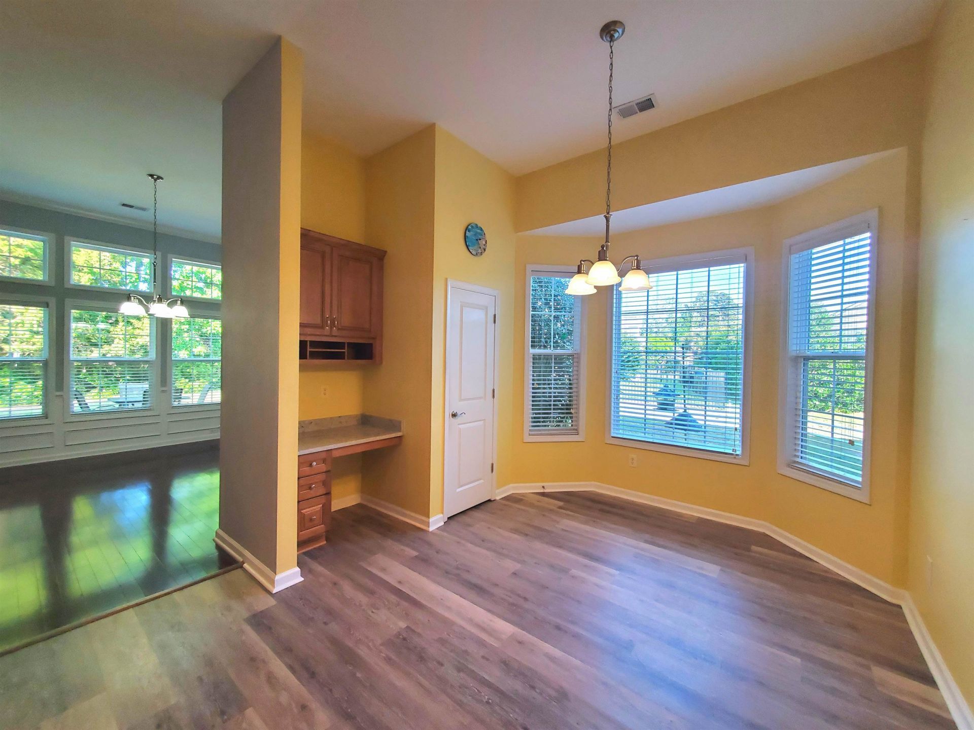 204 Chesterfield Ct. Photo 14