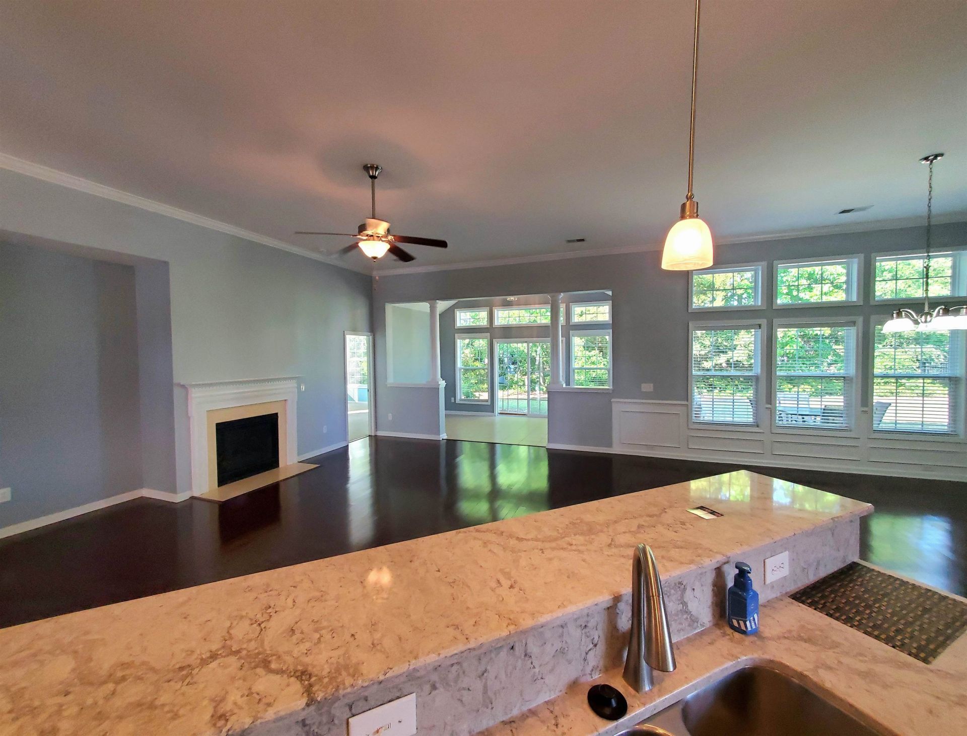 204 Chesterfield Ct. Photo 16