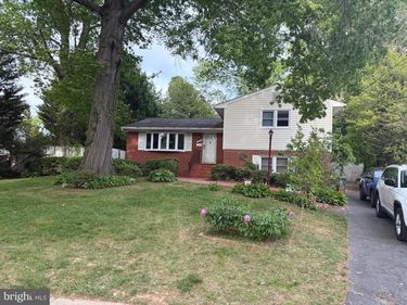 1631 WARNER AVENUE , MCLEAN, VA 22101