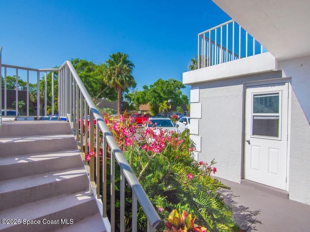 1166 6th Avenue , Unit C5, Vero Beach, FL 32960 Photo