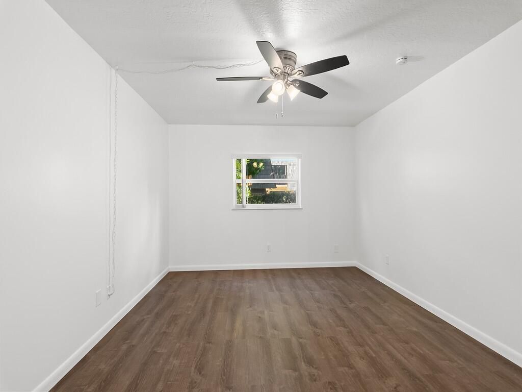 1166 6th Avenue, Unit C5, Vero Beach, FL 32960 Photo