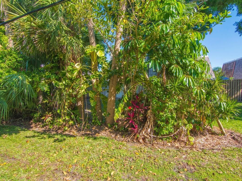 1166 6th Avenue, Unit C5, Vero Beach, FL 32960 Photo