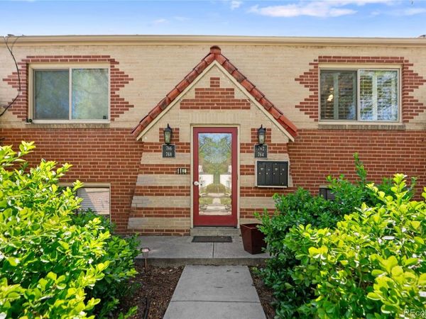 762 Dexter Street, Denver, CO 80220