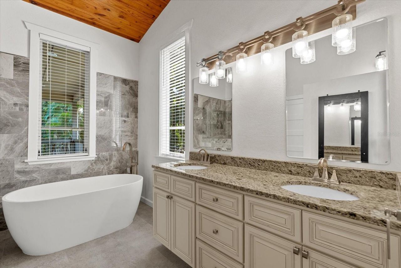 1165 Vereda Verde, Sarasota, FL 34232 Photo