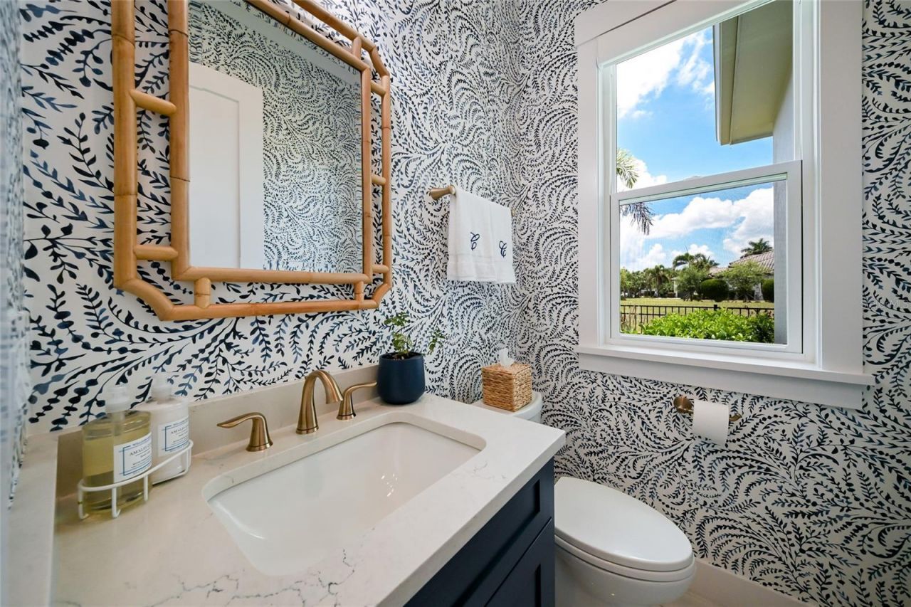 19443 Beacon Park Place, Bradenton, FL 34202 Photo