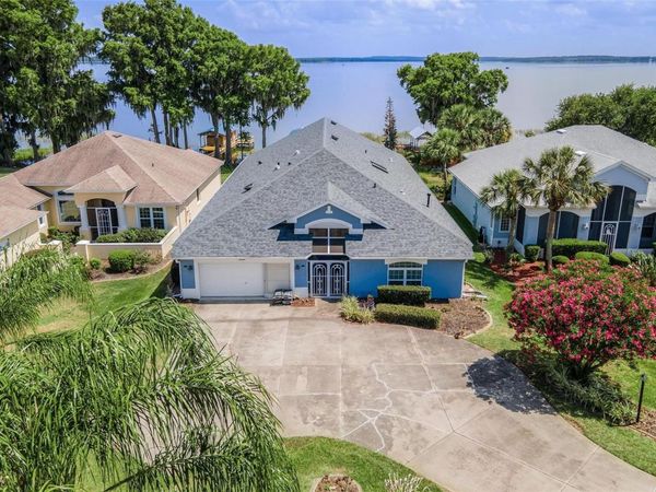 6274 SAILBOAT AVENUE , TAVARES, FL 32778