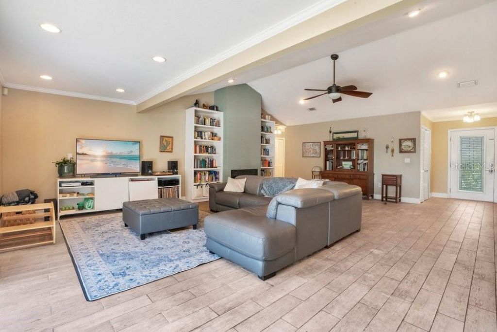 3858 Shore Boulevard, Oldsmar, FL 34677 Photo