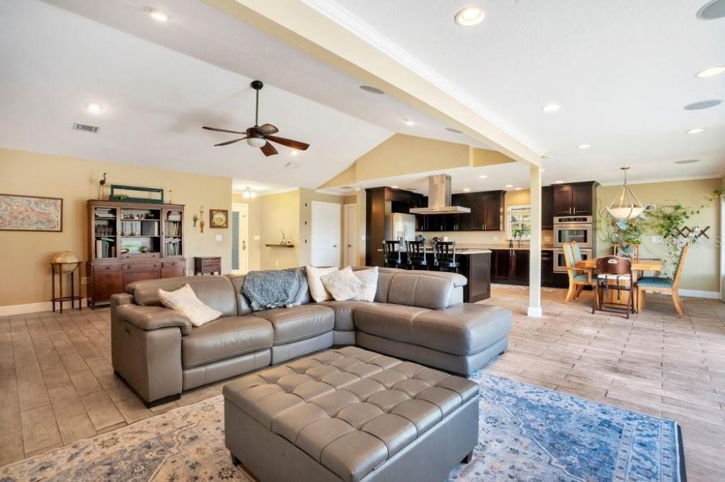 3858 Shore Boulevard, Oldsmar, FL 34677 Photo
