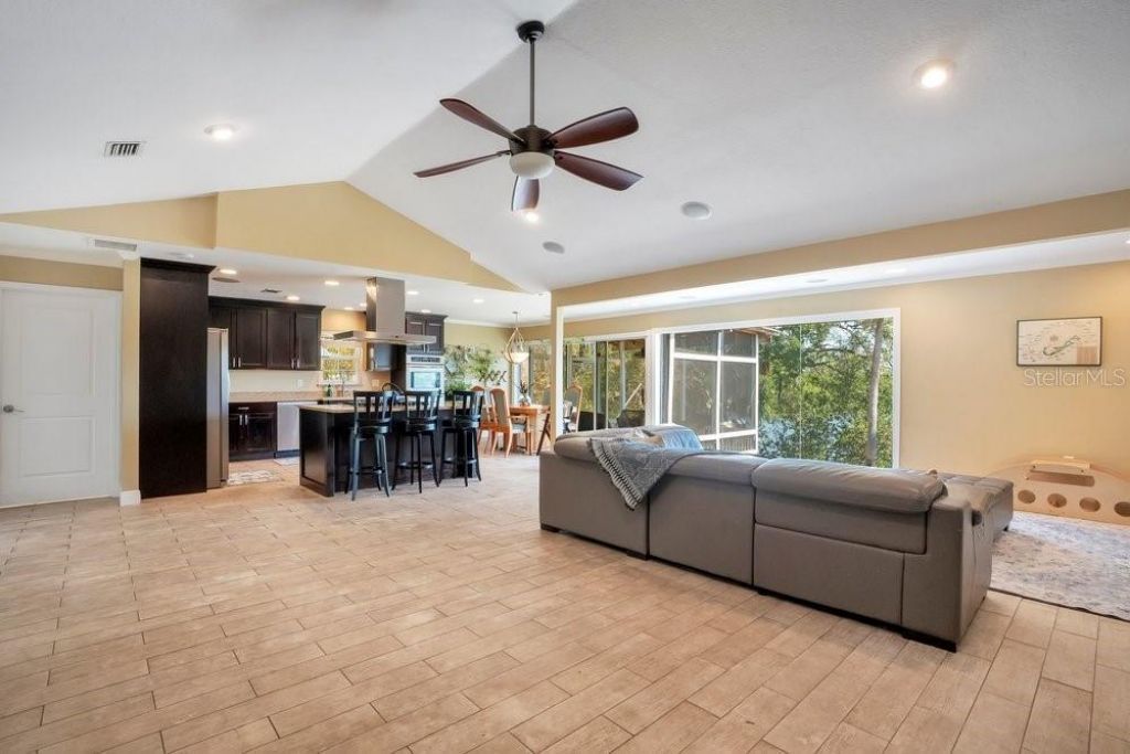3858 Shore Boulevard, Oldsmar, FL 34677 Photo