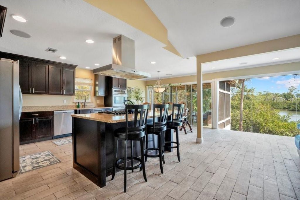 3858 Shore Boulevard, Oldsmar, FL 34677 Photo