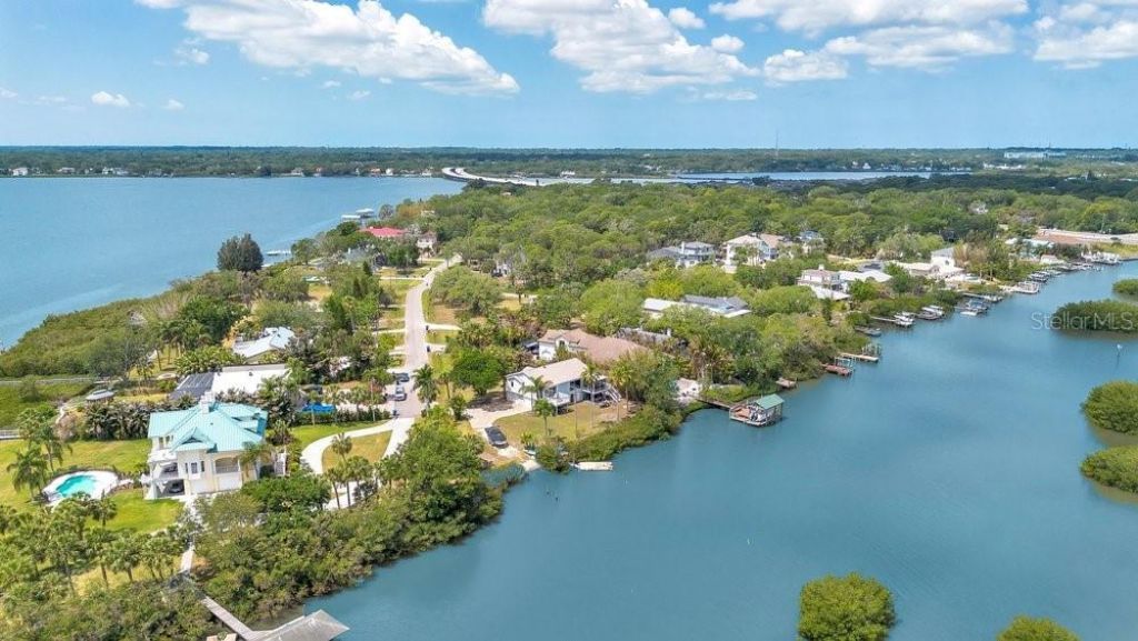3858 Shore Boulevard, Oldsmar, FL 34677 Photo