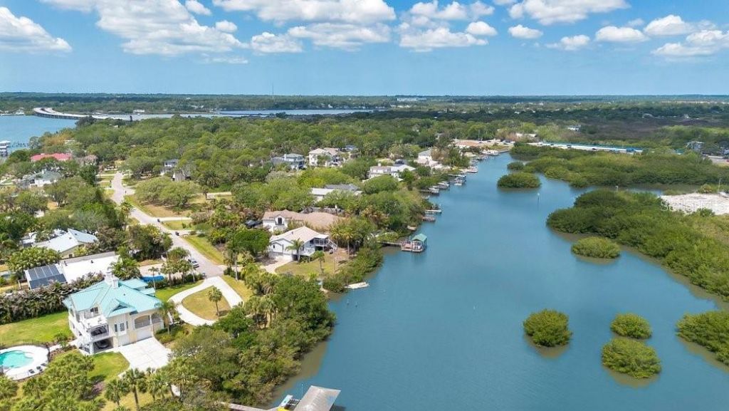 3858 Shore Boulevard, Oldsmar, FL 34677 Photo