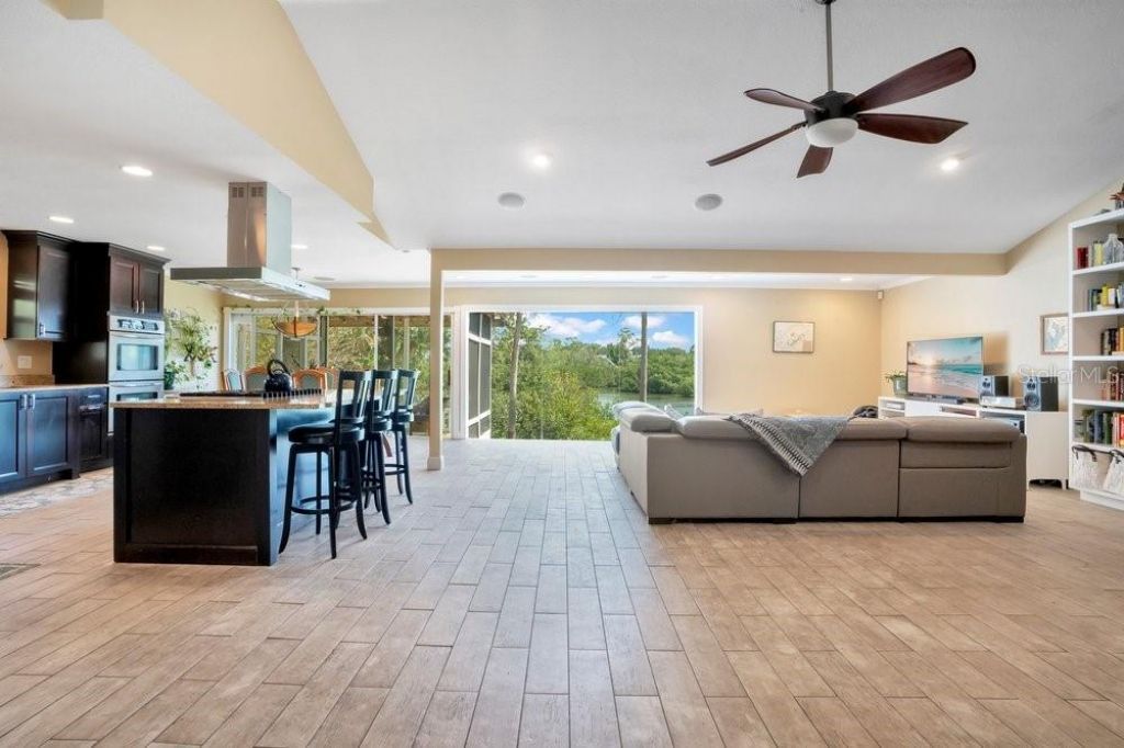 3858 Shore Boulevard, Oldsmar, FL 34677 Photo