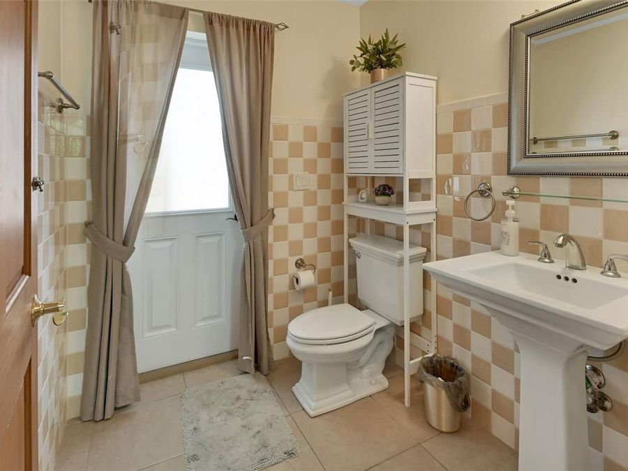 Property Image 56