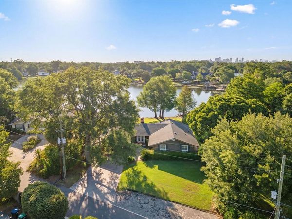 517 DERRY DOWN ROAD, ORLANDO, FL 32806