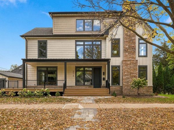 516 W 6th Street, Hinsdale, IL 60521