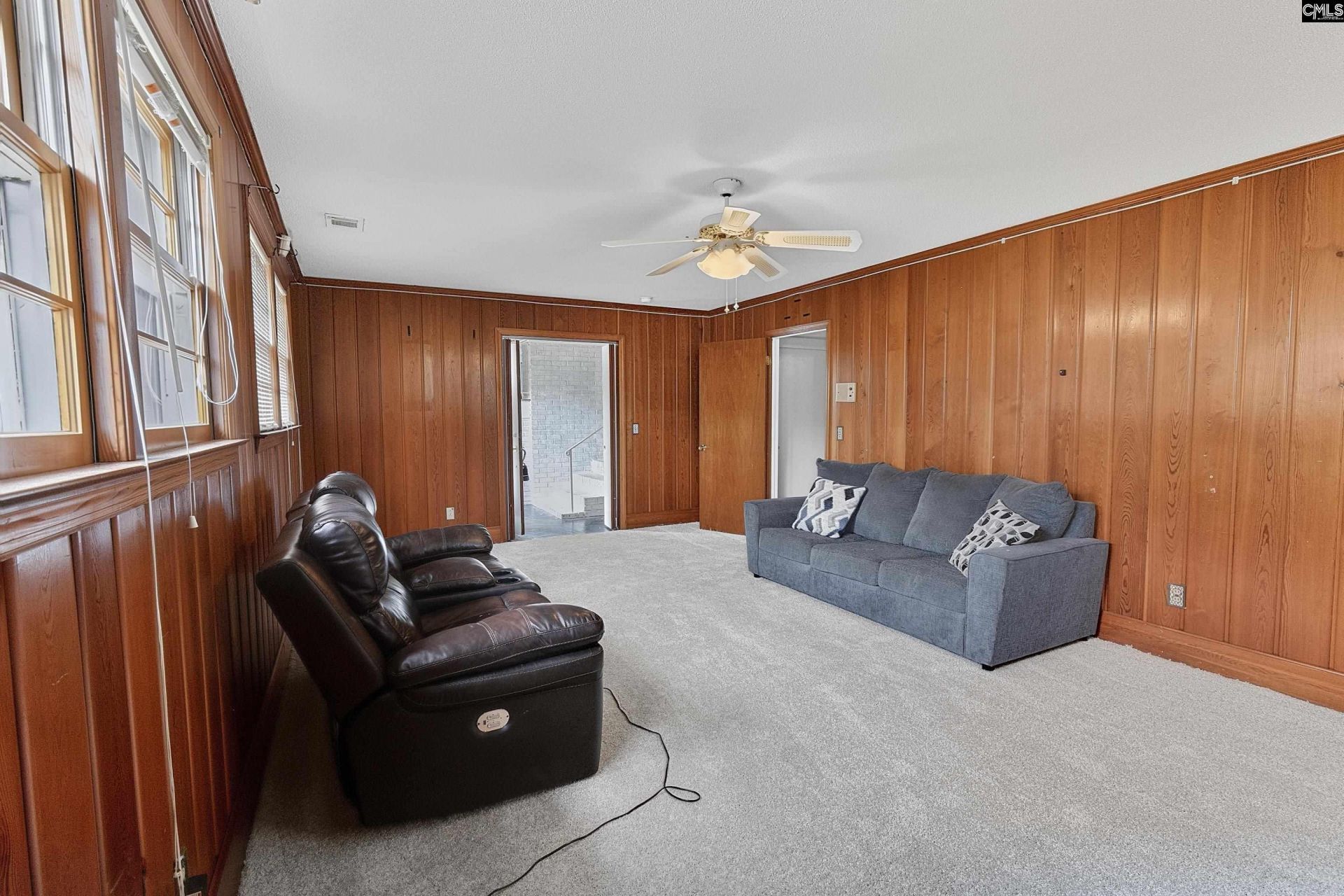 2027 Cheltenham Lane Lane  Photo 10