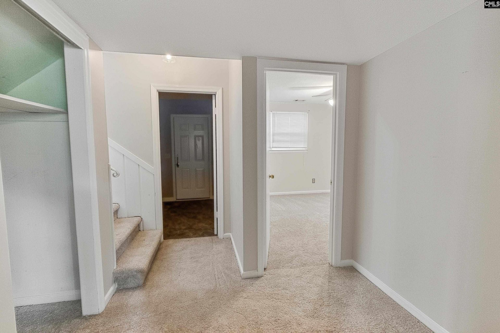 2027 Cheltenham Lane Lane  Photo 11