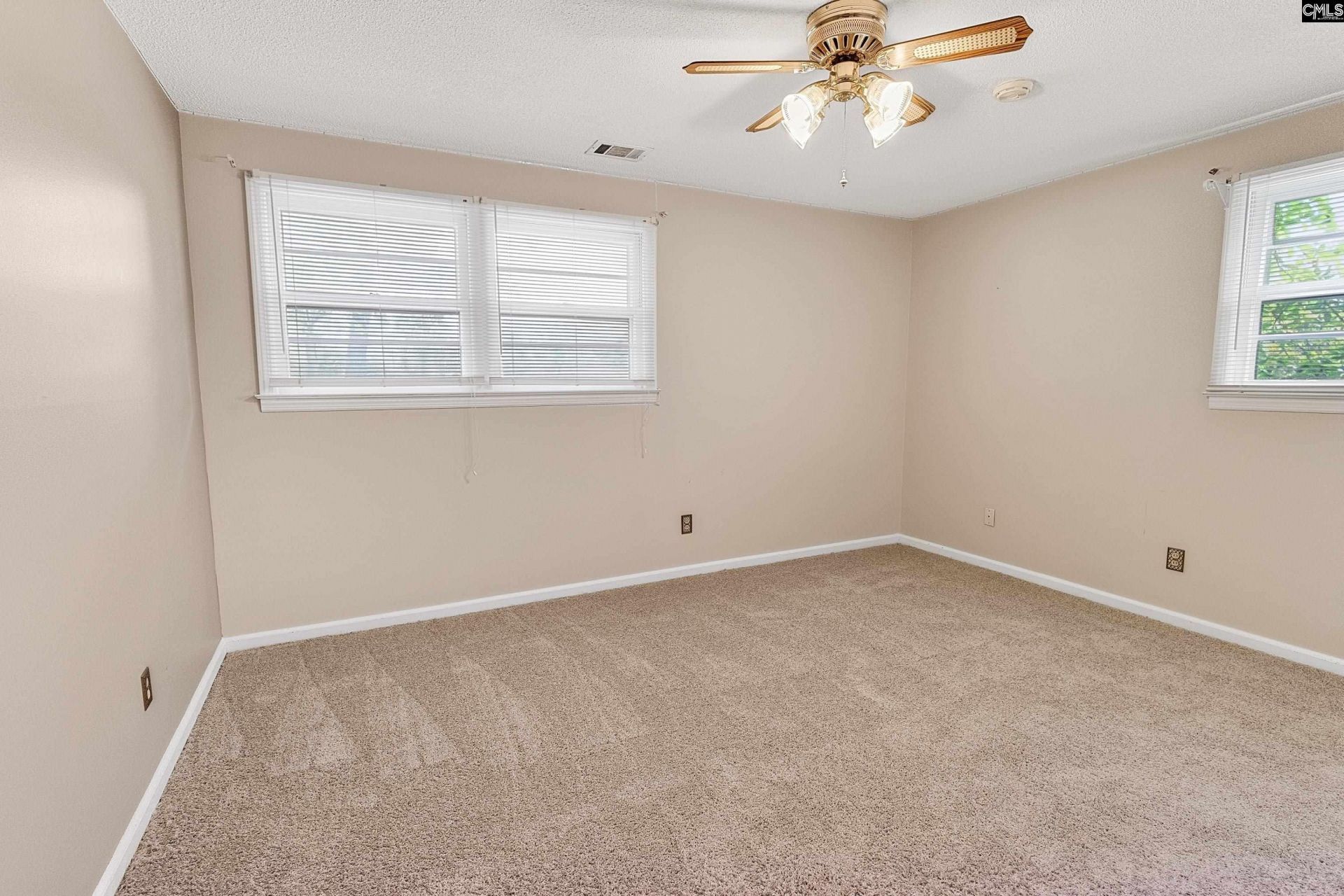2027 Cheltenham Lane Lane  Photo 13