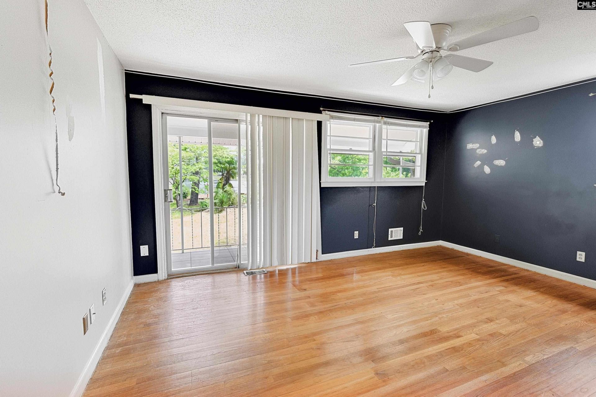 2027 Cheltenham Lane Lane  Photo 17