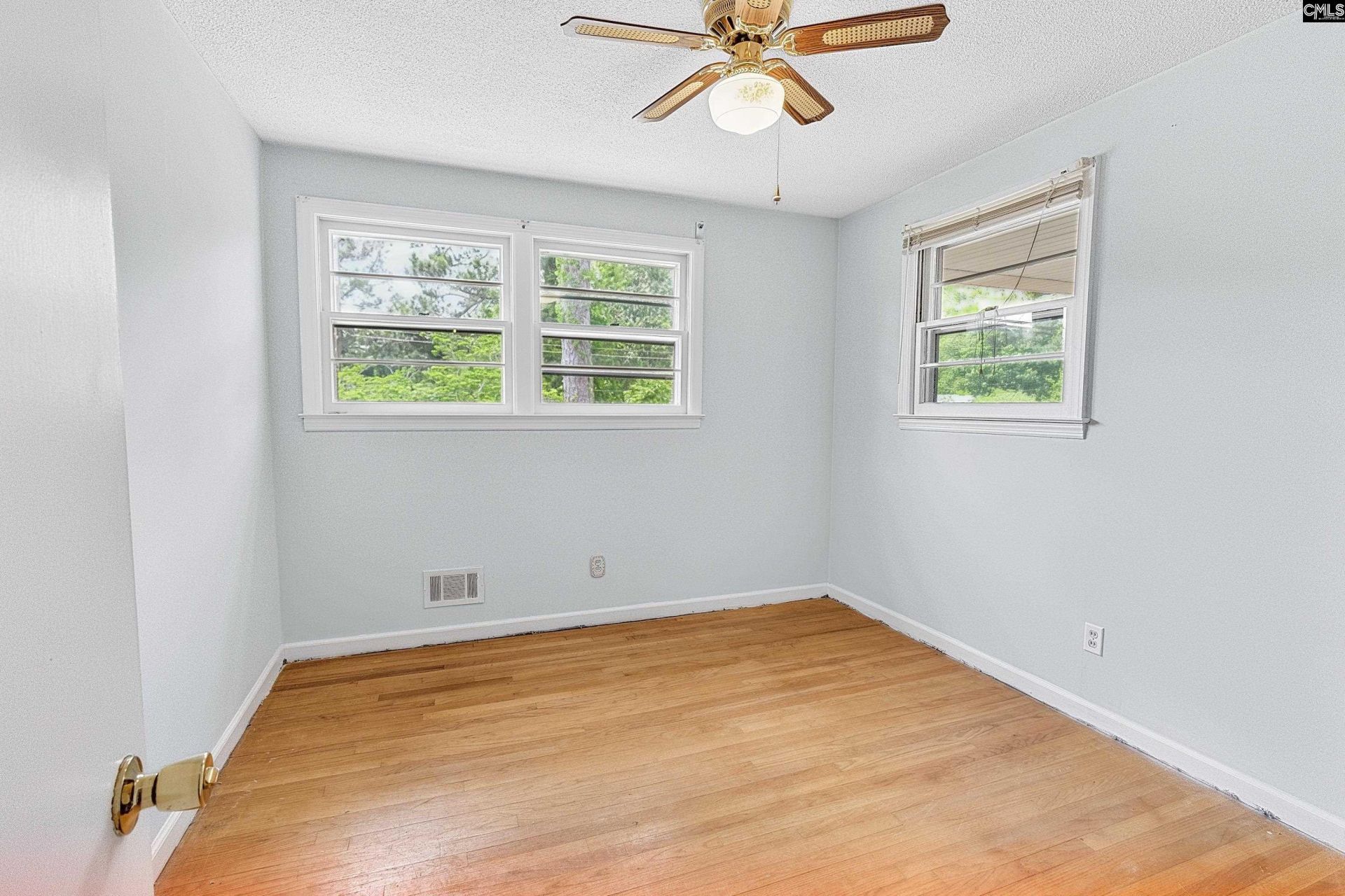 2027 Cheltenham Lane Lane  Photo 20