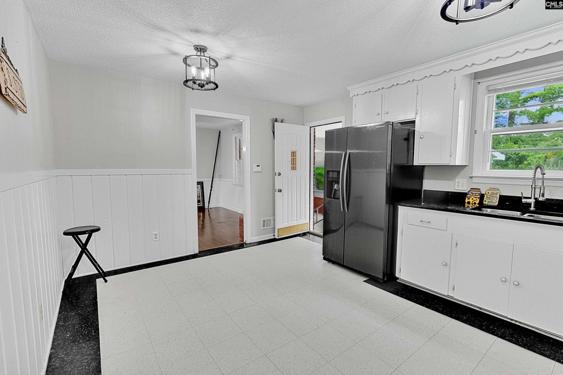 2027 Cheltenham Lane Lane  Photo 28