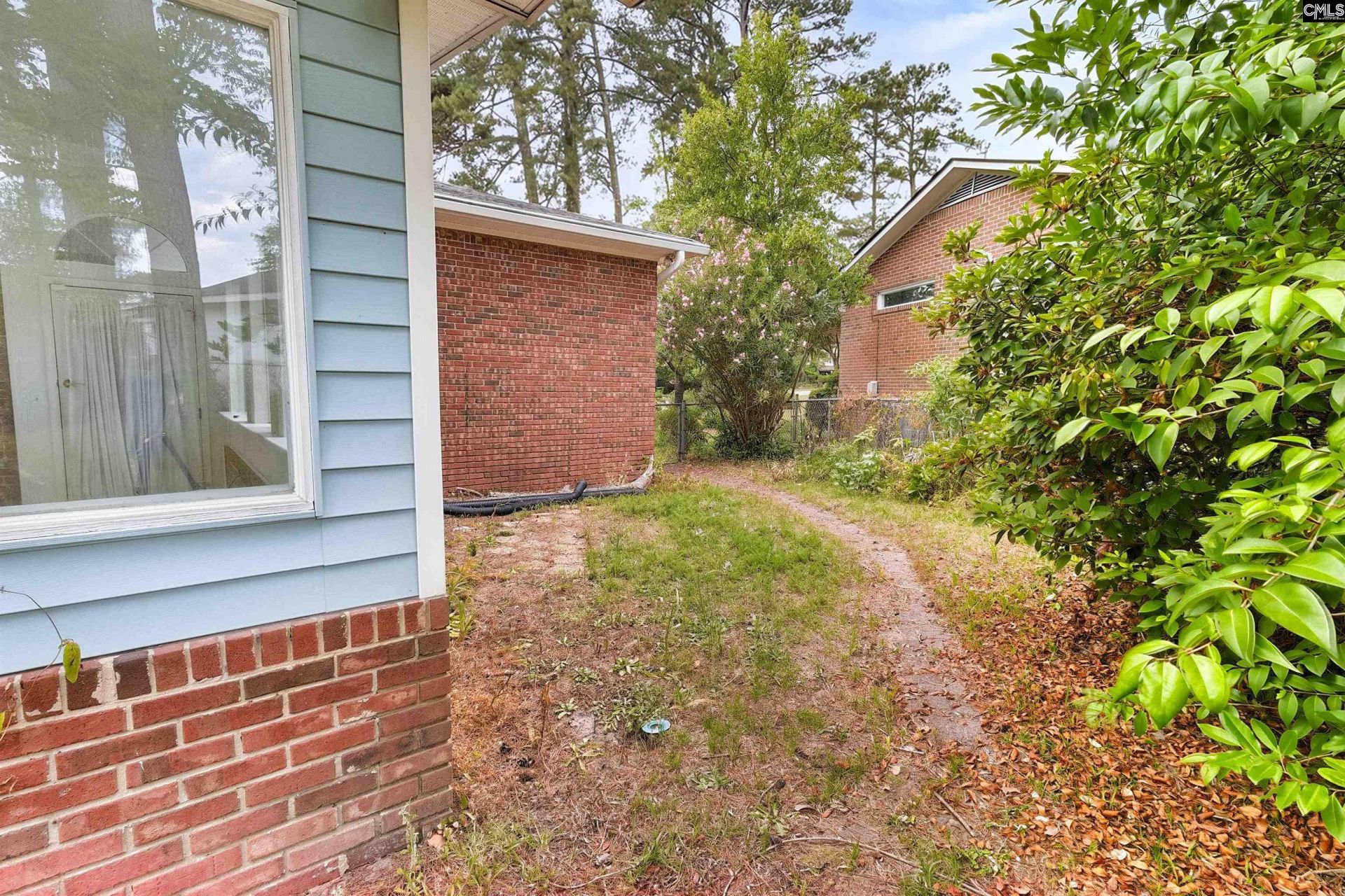 2027 Cheltenham Lane Lane  Photo 46