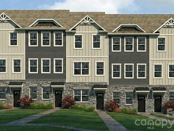 505 Annagh Drive , Charlotte, NC 28217