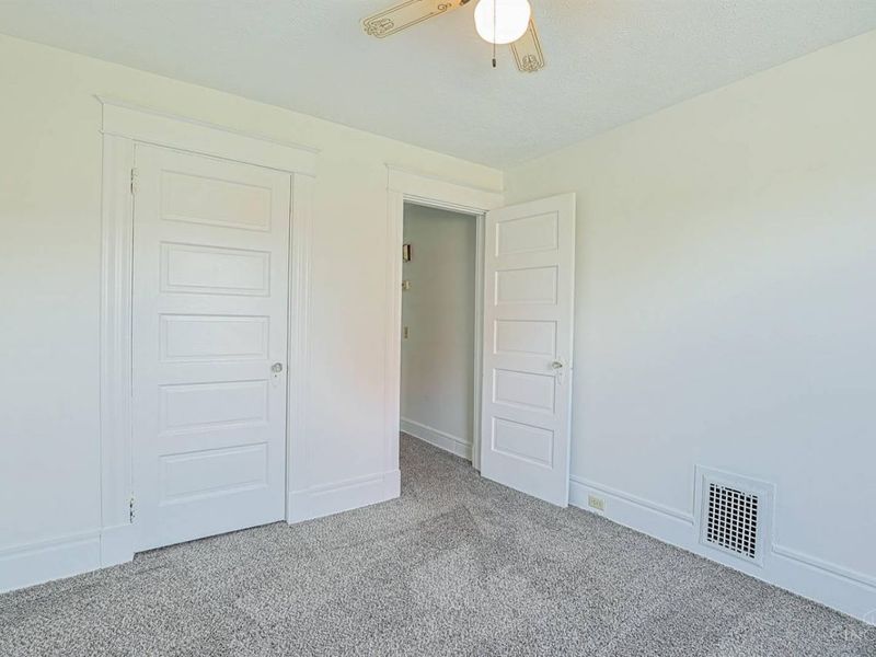 2635 Observatory Avenue, Cincinnati, OH 45208 Photo 23