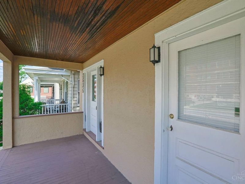2635 Observatory Avenue, Cincinnati, OH 45208 Photo 3