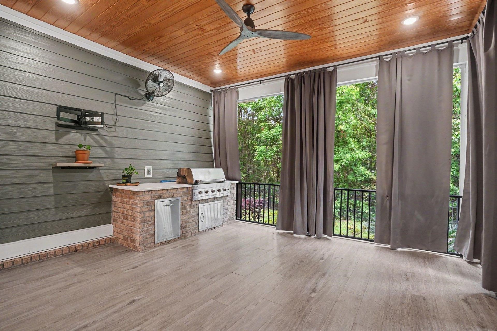 1179 East Isle Of Palms Photo 54