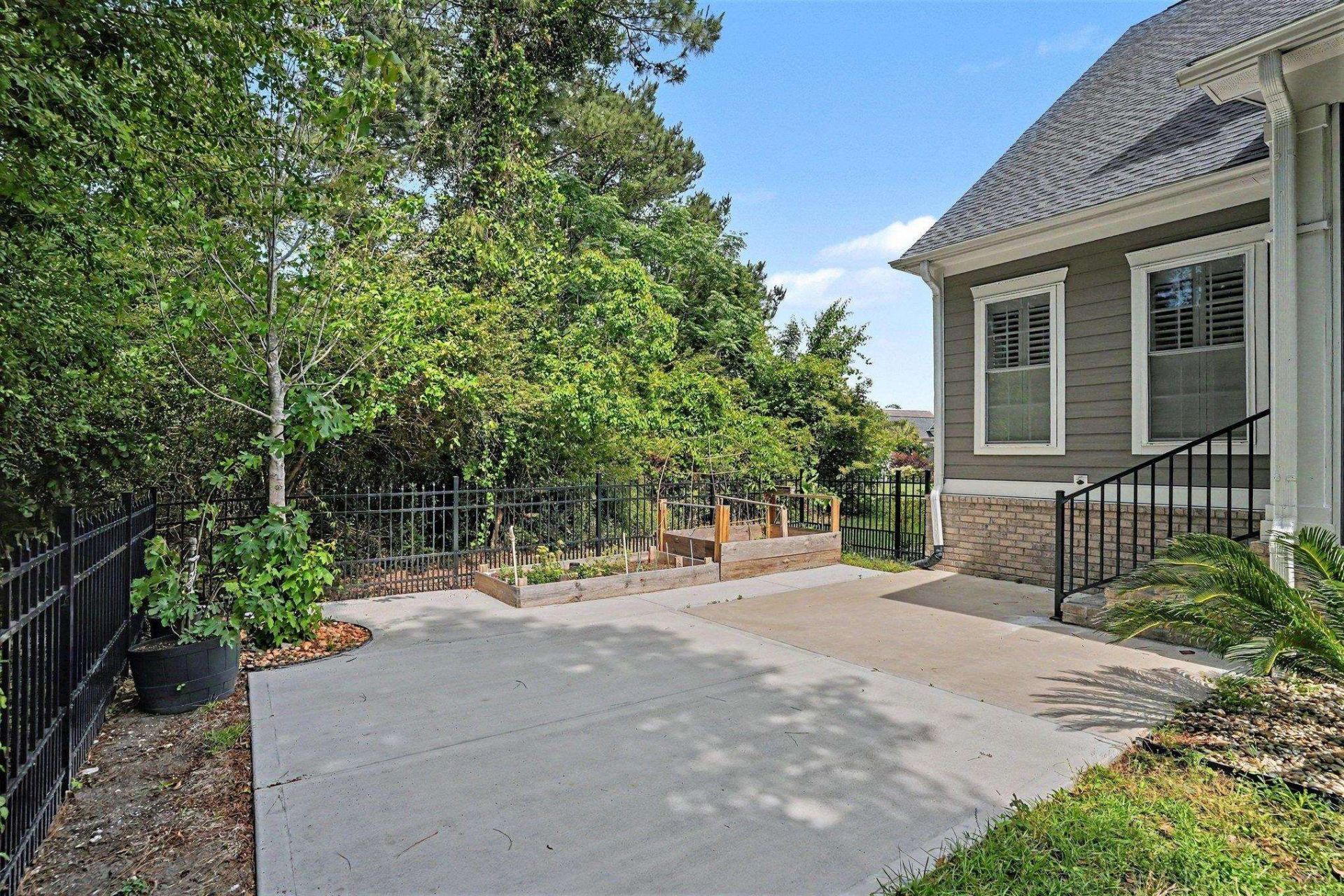 1179 East Isle Of Palms Photo 55
