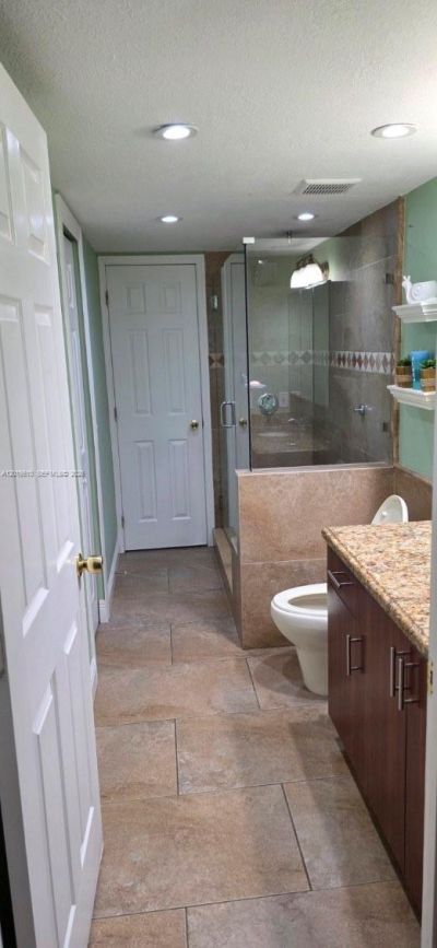 2680 W 76th St , Unit 211, Hialeah, FL 33016 Photo