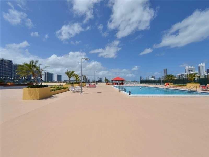 301 174th St , Unit L12, Sunny Isles Beach, FL 33160 Photo