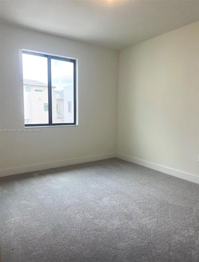 4263 NW 83rd Path , Doral, FL 33166 Photo
