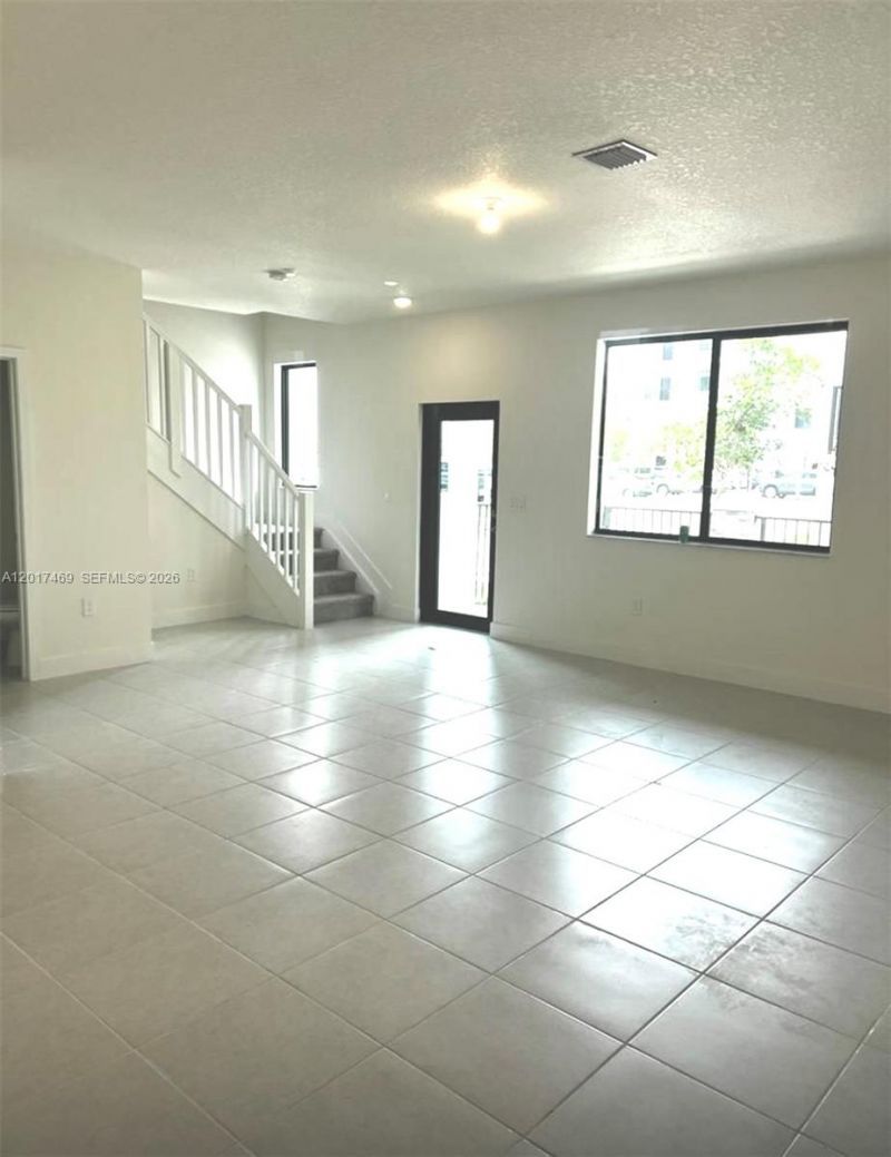 4263 NW 83rd Path , Doral, FL 33166 Photo