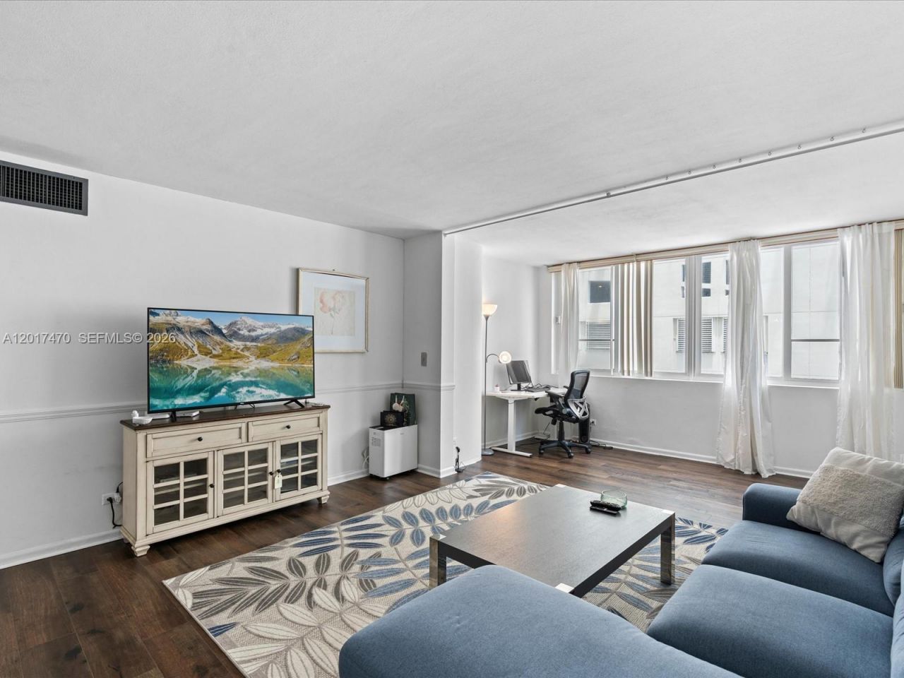5005 Collins Ave , Unit 222, Miami Beach, FL 33140 Photo