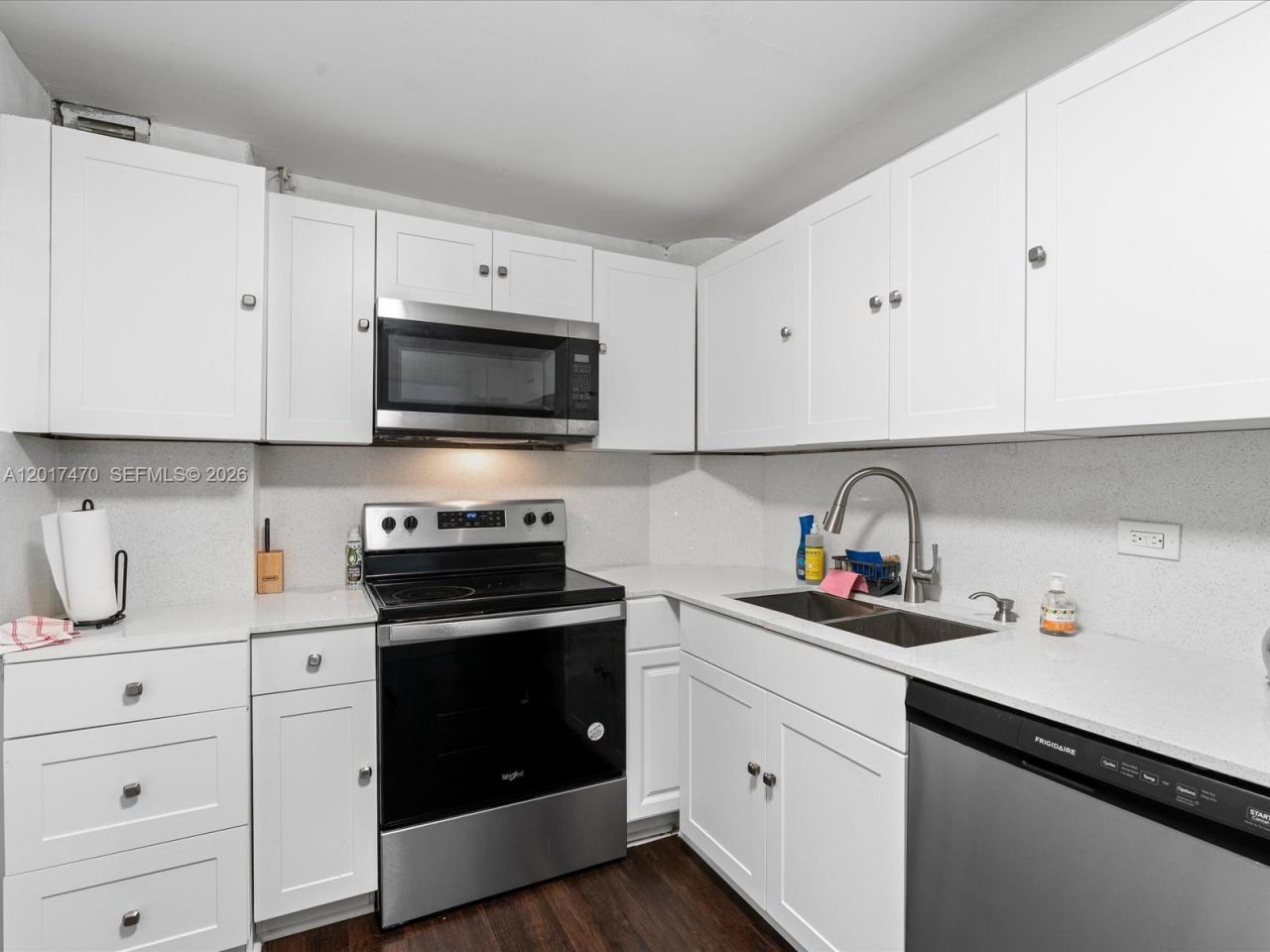 5005 Collins Ave , Unit 222, Miami Beach, FL 33140 Photo