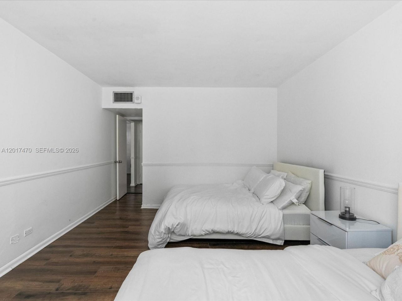 5005 Collins Ave , Unit 222, Miami Beach, FL 33140 Photo